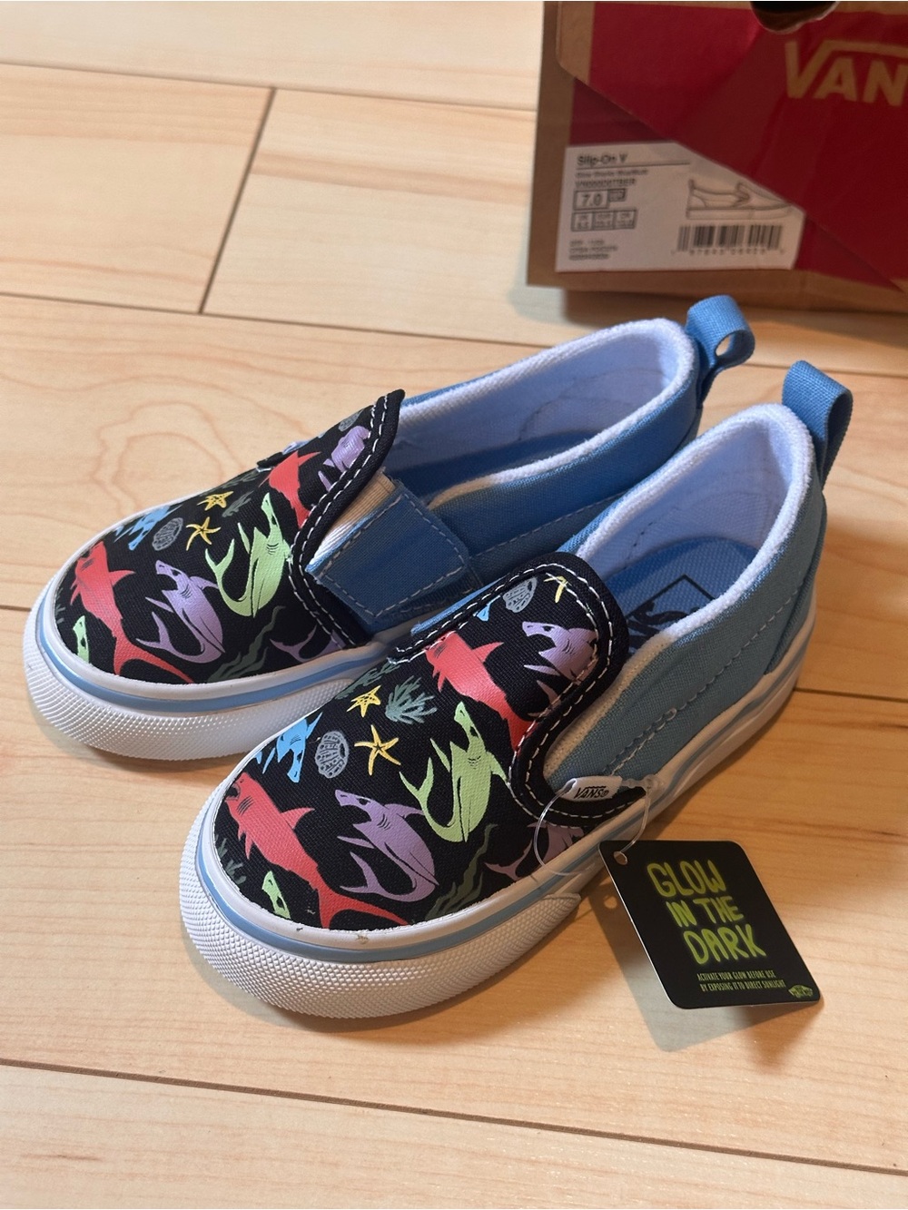NIB Vans Toddler Classic Slip On V Shoes Glow in the Dark Sharks Size 7